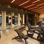 Golden Residence z siłownią i bawialnią dla dzieci